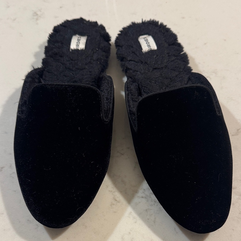 Like new Birdies ‘Phoebe’ velvet mules sz 9